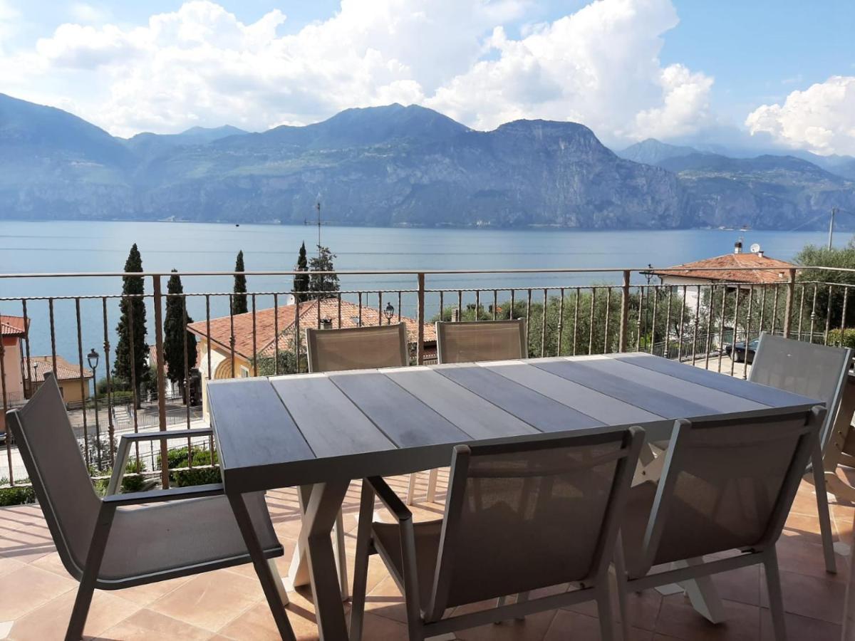 Apartment Deluxe Con Idromassaggio: Panorama Sul Di Garda